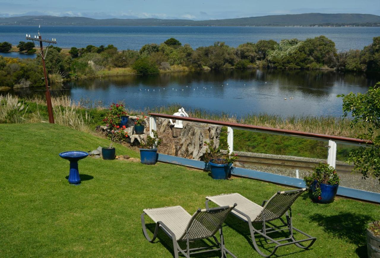 Kinsellas Water Views Олбани Екстериор снимка
